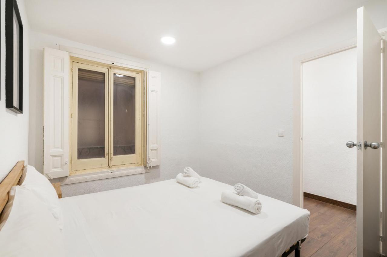 Apartamento Apartamento En La Puerta Del Sol Madrid Exterior foto